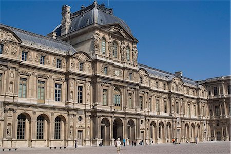 simsearch:841-02710261,k - View of the Louvre Museum, Paris, France, Europe Stock Photo - Rights-Managed, Code: 841-03031173