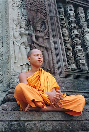 simsearch:841-03067430,k - Buddhist monk at Angkor Wat, Angkor, Siem Reap, Cambodia, Indochina, Asia Stock Photo - Rights-Managed, Code: 841-03032907