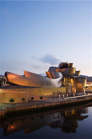 Guggenheim Modern Art Museum designed by Frank Gehry, Bilbao, Basque Country, Euskadi, Spain, Europe Stock Photo - Rights-Managed, Code: 841-03054924