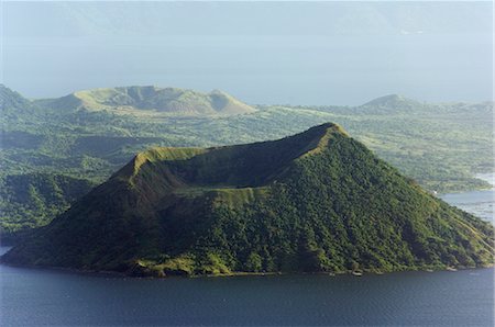 picture of luzon landscape - Volcan Taal, lac Taal, Talisay, Luzon, Philippines, Asie du sud-est, Asie Photographie de stock - Rights-Managed, Code: 841-03055189