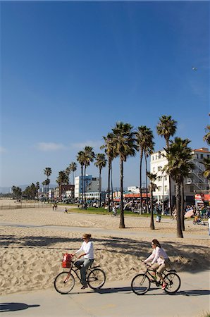 People cycling on the cycle path, Venice Beach, Los Angeles, California, United States of America, North America Stock Photo - Rights-Managed, Code: 841-03055329