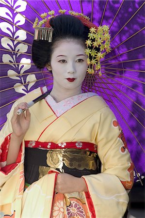 simsearch:841-03056192,k - Geisha, Maiko in Gion, Kyoto city, Honshu, Japan, Asia Stock Photo - Rights-Managed, Code: 841-03056246
