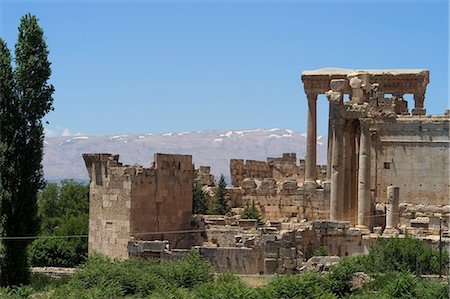 simsearch:841-02707735,k - Snow capped mountains of the Anti-Lebanon Range behind the Roman archaeological site, Baalbek, UNESCO World Heritage Site, The Bekaa Valley, Lebanon, Middle East Stock Photo - Rights-Managed, Code: 841-03056442