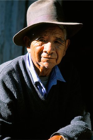 simsearch:841-07081838,k - Portrait of an elderly man, Cuzco, Peru, South America Stock Photo - Rights-Managed, Code: 841-03057096