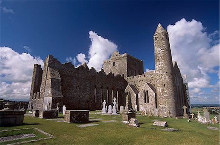 rock of cashel - Round tower and cathedral dating from the 12th and 13th centuries, Rock of Cashel, Cashel (Caiseal), County Tipperary, Republic of Ireland, Europe Stock Photo - Rights-Managed, Code: 841-03064437