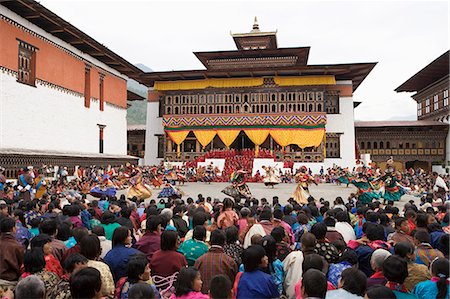 simsearch:841-05845843,k - Buddhist festival (Tsechu), Trashi Chhoe Dzong, Thimphu, Bhutan, Asia Stock Photo - Rights-Managed, Code: 841-03065055