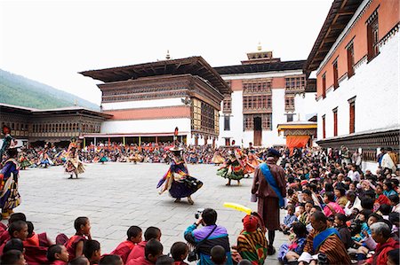 simsearch:841-05845843,k - Buddhist festival (Tsechu), Trashi Chhoe Dzong, Thimphu, Bhutan, Asia Stock Photo - Rights-Managed, Code: 841-03065062