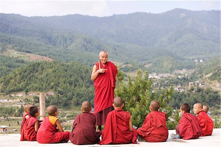 simsearch:841-05845843,k - Buddhist monks, Karchu Dratsang Monastery, Jankar, Bumthang, Bhutan, Asia Stock Photo - Rights-Managed, Code: 841-03065245