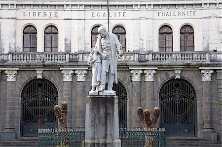 palais de justice - Schoelcher Statue, Former Courthouse, Fort-de-France City, Martinique, French Antilles, West Indies, Caribbean, Central America Stock Photo - Rights-Managed, Code: 841-03066057