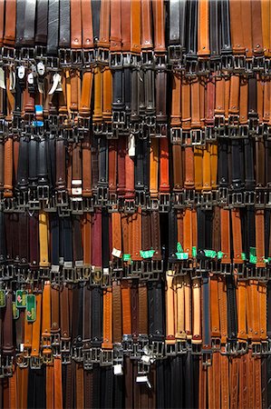 Leather belts for sale, Florence, Tuscany, Italy, Europe Foto de stock - Con derechos protegidos, Código: 841-03066530