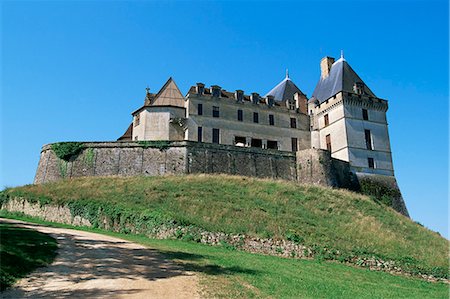 simsearch:841-03034297,k - Chateau at Biron, southwest of Bergerac, Lot-et-Garonne, Aquitaine, France, Europe Stock Photo - Rights-Managed, Code: 841-03067315