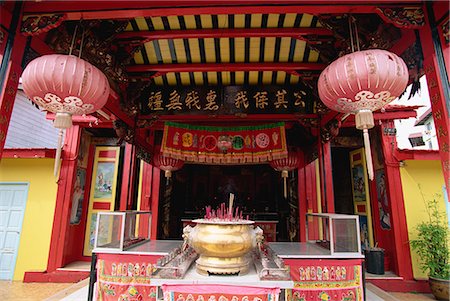 sibu - Interior of Chinese temple in Sibu, a port on the Rajang River in Sarawak, north west Borneo, Malaysia, Southeast Asia, Asia Stock Photo - Rights-Managed, Code: 841-03067665