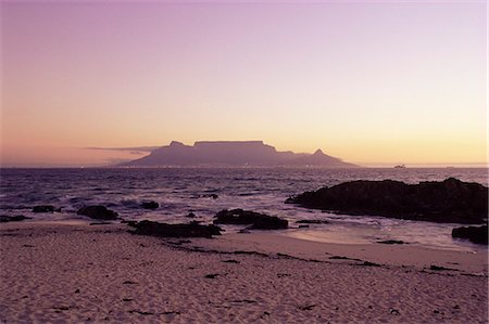 simsearch:841-03061953,k - View to Table Mountain from Bloubergstrand, Cape Town, South Africa, Africa Stock Photo - Rights-Managed, Code: 841-03061871