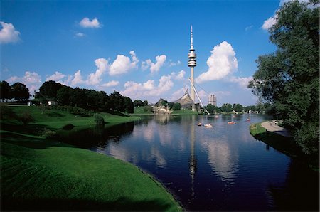 Olympiapark (Olympic Park) and the Olympiaturm (Olympic Tower), Munich, Bavaria, Germany, Europe Foto de stock - Con derechos protegidos, Código: 841-03061891