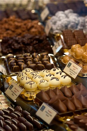 simsearch:841-06805239,k - Chocolate shop at the Schokoladen museum, Cologne, North Rhine Westphalia, Germany, Europe Stock Photo - Rights-Managed, Code: 841-03061940