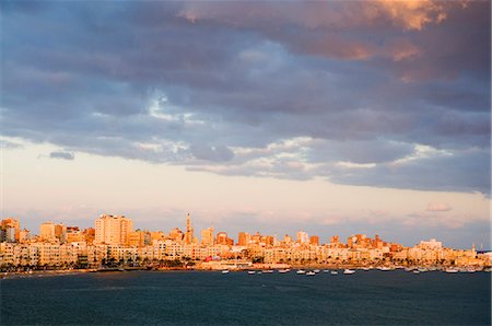 Waterfront and Eastern Harbour, Alexandria, Egypt, North Africa, Africa Foto de stock - Con derechos protegidos, Código: 841-03062447