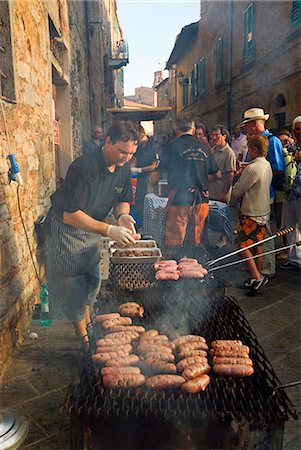 people food festival outdoors - Apriti Borgo Festival, Campiglia Marittima, Livorno, Tuscany, Italy, Europe Stock Photo - Rights-Managed, Code: 841-03063624