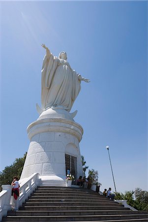 simsearch:841-02722258,k - Virgin statue, Cerro San Cristobal, Santiago, Chile, South America Foto de stock - Con derechos protegidos, Código: 841-03063685