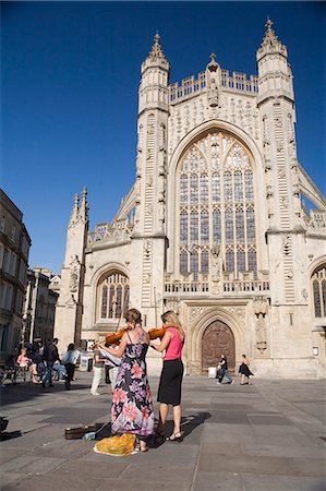 simsearch:841-03063991,k - Buskers in front of Bath Abbey, Bath, Avon, England, United Kingdom, Europe Stock Photo - Rights-Managed, Code: 841-03063967