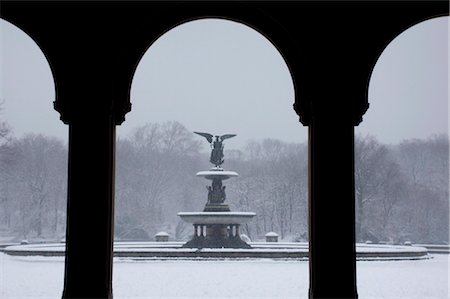 Bethesda Fountain in Central Park during a snowstorm, New York City, New York State, United States of America, North America Stock Photo - Rights-Managed, Code: 841-03454235