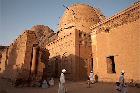 sudan - The Khatmiyah mosque at the base of the Taka Mountains, Kassala, Sudan, Africa Stock Photo - Rights-Managed, Code: 841-03502418