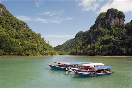 simsearch:841-03672349,k - Colourful boats, Langkawi Island, Kedah State, Malaysia, Southeast Asia, Asia Stock Photo - Rights-Managed, Code: 841-03517422