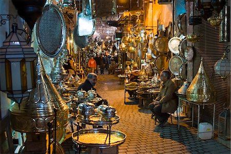 people of marrakech - The Souk, Medina, Marrakech (Marrakesh), Morocco, North Africa, Africa Stock Photo - Rights-Managed, Code: 841-03517803
