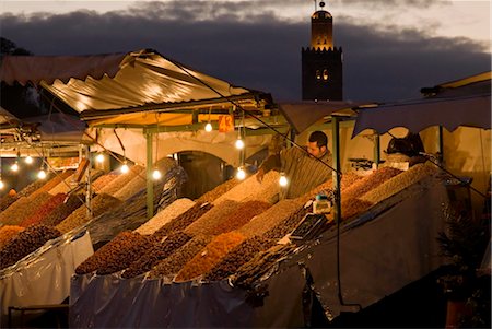 djemaa el fna food - Fruit seller with the Koutoubia minaret behind, Place Jemaa el Fna (Djemaa el Fna), Marrakech (Marrakesh), Morocco, North Africa, Africa Stock Photo - Rights-Managed, Code: 841-03517883