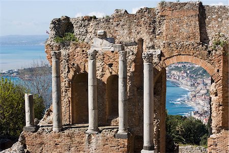 Greek Theatre, view of Giardini Naxos, Taormina, Sicily, Italy, Mediterranean, Europe Stock Photo - Rights-Managed, Code: 841-03518024