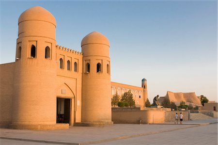 fortress - Strong walls of Ichon-Qala (Itchan Kala) Fortress, UNESCO World Heritage Site, Khiva, Uzbekistan, Central Asia Stock Photo - Rights-Managed, Code: 841-03520173