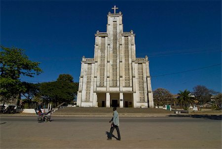Modern church in Mahajanga, Madagascar, Africa Stock Photo - Rights-Managed, Code: 841-03676389
