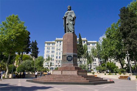simsearch:841-03676615,k - Statue of Nizami in the center of Baku, Azerbaijan, Central Asia, Asia Stock Photo - Rights-Managed, Code: 841-03676619