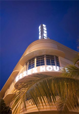 Art Deco Essex House, a hotel in Miami Beach, Florida, United States of America, North America Stock Photo - Rights-Managed, Code: 841-03677104