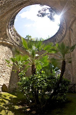 simsearch:841-03063374,k - Villa Rufolo Gardens, Ravello, Amalfi Coast, UNESCO World Heritage Site, Campania, Italy, Europe Foto de stock - Con derechos protegidos, Código: 841-03677482