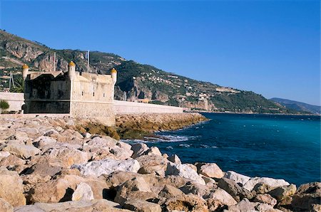 simsearch:841-03034297,k - Bastion, Menton, Alpes-Maritimes, Cote d'Azur, Provence, French Riviera, France, Mediterranean, Europe Stock Photo - Rights-Managed, Code: 841-03673582