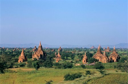 Buddhist temples, Bagan (Pagan) archaeological site, Myanmar (Burma), Asia Stock Photo - Rights-Managed, Code: 841-03673817