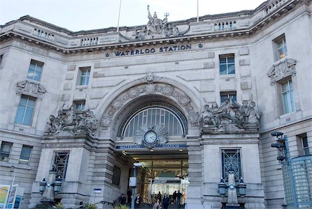 The front of Waterloo Railway Station, London, England, United Kingdom, Europe Stock Photo - Rights-Managed, Code: 841-03868154