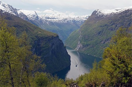 simsearch:841-03066251,k - Tourist cruise ship on Geiranger Fjord, UNESCO World Heritage Site, Western Fjords, Norway, Scandinavia, Europe Stock Photo - Rights-Managed, Code: 841-03868308