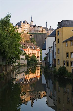 Town houses reflected in canal, Old Town, Grund district, UNESCO World Heritage Site, Luxembourg City, Grand Duchy of Luxembourg, Europe Stock Photo - Rights-Managed, Code: 841-03868332