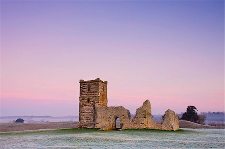 dorset - Ruins of Knowlton Church beneath pastel pink skies on a frosty winter morning, Knowlton, Dorset, England, United Kingdom, Europe Stock Photo - Rights-Managed, Code: 841-03869850