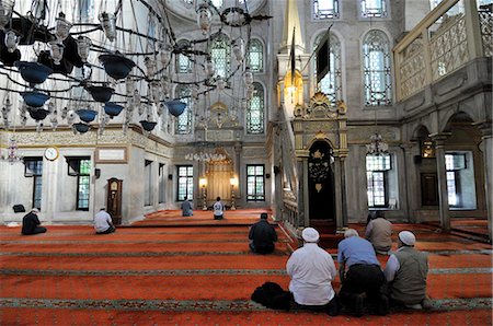 prayer kneel knelt - Interior of Eyup Sultan mosque, Istanbul, Turkey, Europe Stock Photo - Rights-Managed, Code: 841-03870544