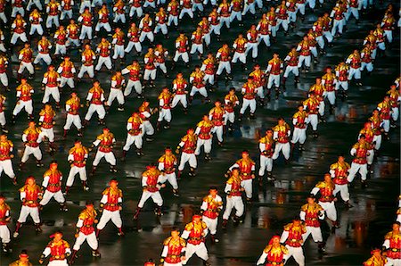 simsearch:841-05845843,k - Dancers at the Airand festival, Mass games in Pyongyang, North Korea, Asia Stock Photo - Rights-Managed, Code: 841-03870919