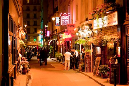 street scene night - Street scene at night, Left Bank, Paris, France, Europe Stock Photo - Rights-Managed, Code: 841-03871341