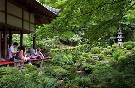 Visitors relaxing at a Zen meditation garden at Sanzenin Temple in Ohara, Kyoto, Japan, Asia Stock Photo - Rights-Managed, Code: 841-03871355