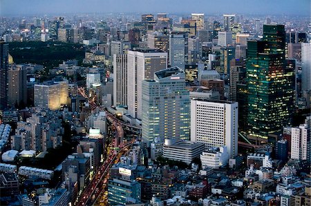 Aerial view of metropolitan Tokyo at dusk from atop the Mori Tower at Roppongi Hills, Tokyo, Japan, Asia Stock Photo - Rights-Managed, Code: 841-03871375