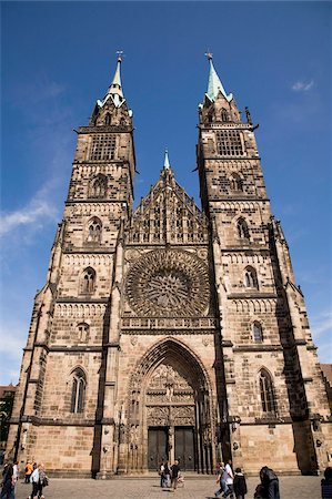 simsearch:841-03868215,k - The medieval-era Gothic style St. Lorenz Church, one of the most important churches in Nuremberg, Bavaria, Germany, Europe Stock Photo - Rights-Managed, Code: 841-03871391