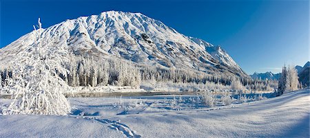 Snow covered landscape along the East fork of the Six Mile Creek on the Kenai Peninsula in the Chugach National Forest, Southcentral Alaska, Winter Stock Photo - Rights-Managed, Code: 854-05974256