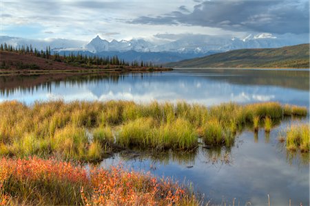 simsearch:400-05668316,k - Morning scenic of Wonder Lake with snow covered Mt. Brooks, Mt. McKinley and the Alaska Range in the background, Denali National Park & Preserve, Interior Alaska, Autumn, HDR Stock Photo - Rights-Managed, Code: 854-05974381