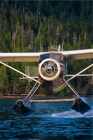 DeHavilland Beaver Taking Off From Revilla Channel SE AK Stock Photo - Rights-Managed, Code: 854-02955674