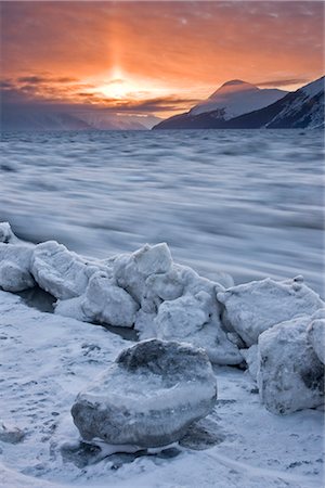 simsearch:854-02956132,k - Moving sea ice at sunrise along Turnagain Arm, Alaska Foto de stock - Con derechos protegidos, Código: 854-02956031